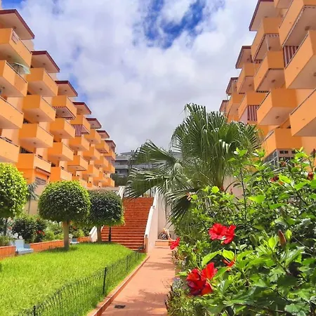 Los Cristianos Excellent With Ocean View Apartment